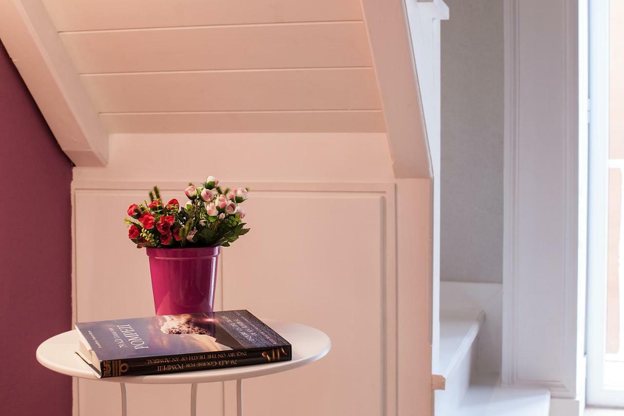 Relais Al Museo Hotel Naples Luaran gambar