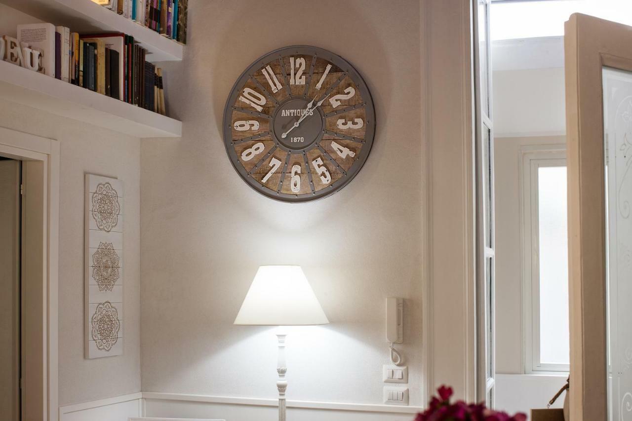 Relais Al Museo Hotel Naples Luaran gambar