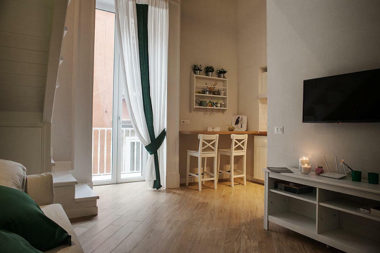 Relais Al Museo Hotel Naples Luaran gambar
